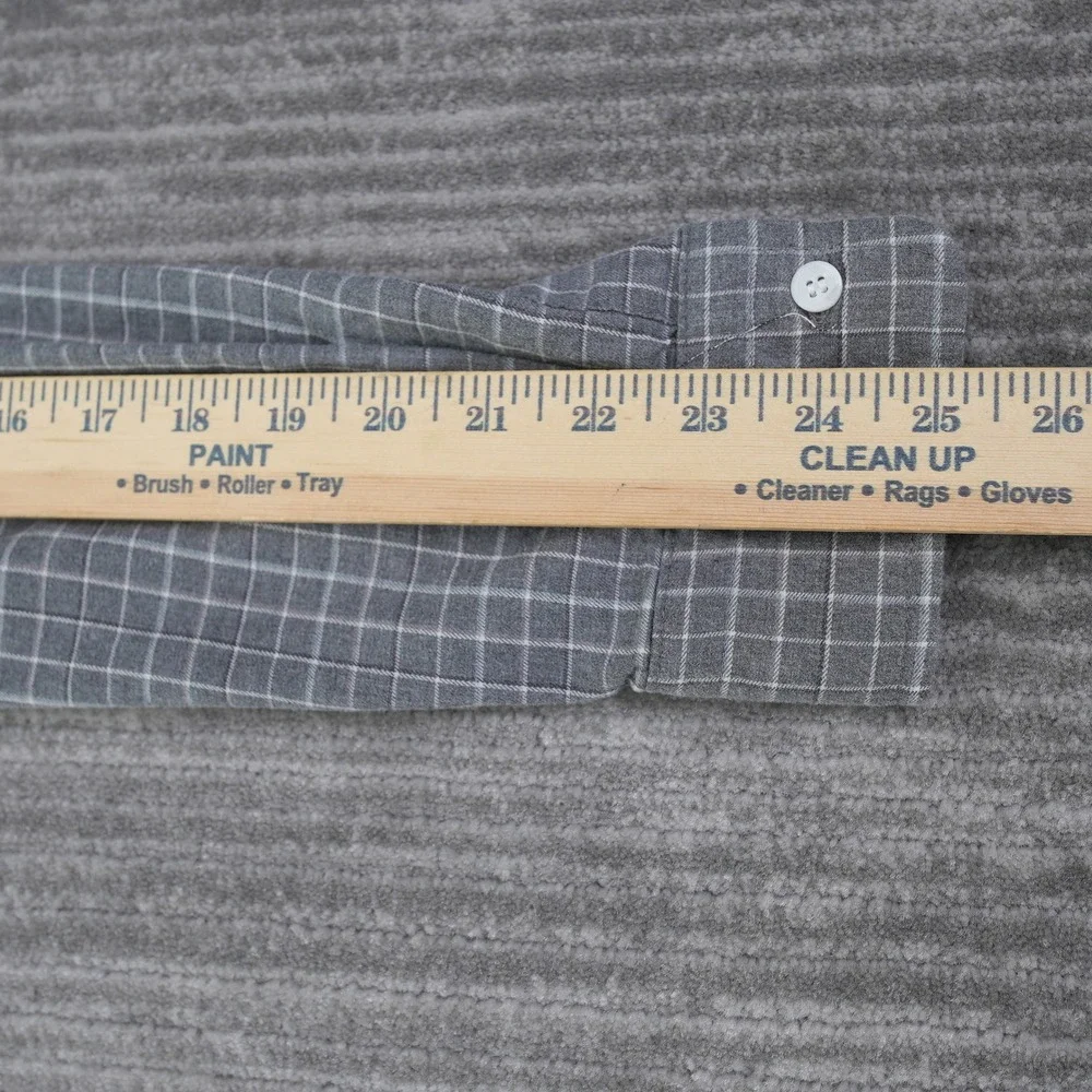Banana Republic Shirt Button Down Men Medium Grey Windowpane Plaid Untucked Fit